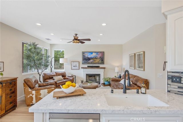 25654 Shaw, Stevenson Ranch, CA 91381