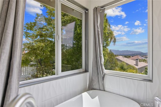 25654 Shaw, Stevenson Ranch, CA 91381