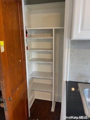 29 Ford Street, Glen Cove, NY 11542