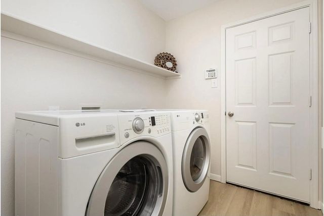 512 Darlene Trail, Euless, TX 76039