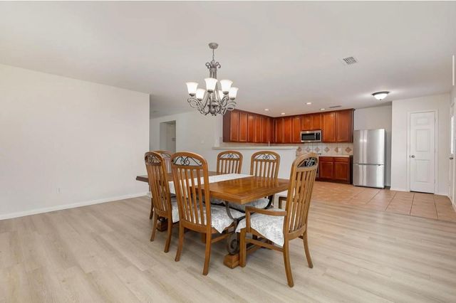 512 Darlene Trail, Euless, TX 76039