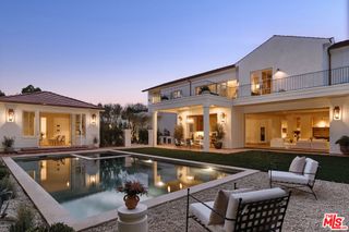 15620 Woodvale Road, Encino, CA 91436