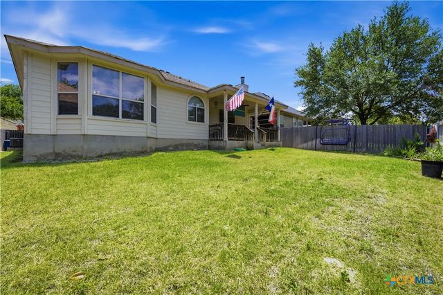 767 San Luis, New Braunfels, TX 78132