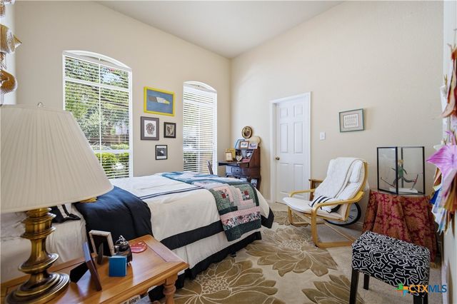 767 San Luis, New Braunfels, TX 78132
