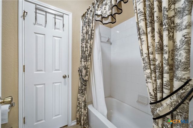 767 San Luis, New Braunfels, TX 78132