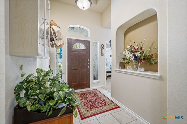 767 San Luis, New Braunfels, TX 78132