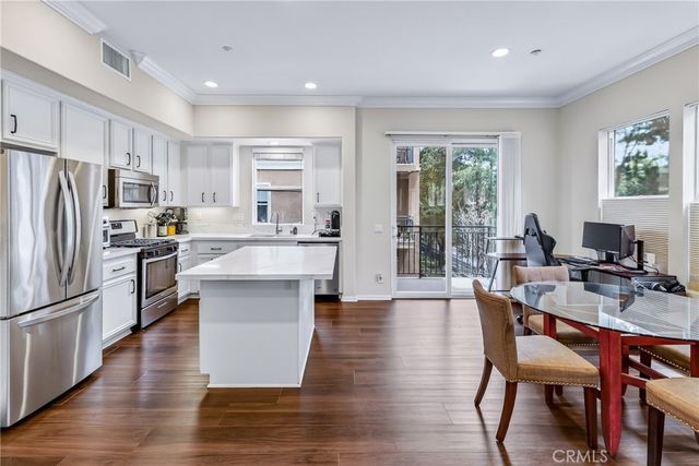 1105 Armstrong, Fullerton, CA 92833