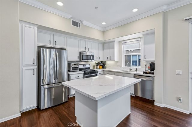 1105 Armstrong, Fullerton, CA 92833
