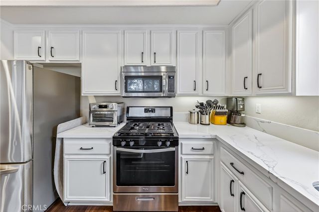 1105 Armstrong, Fullerton, CA 92833