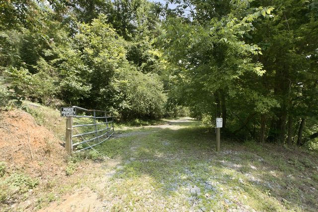 1800 S Pittsburg Mountain Road, South Pittsburg, TN 37380