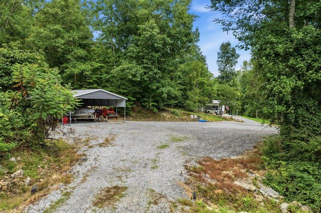1800 S Pittsburg Mountain Road, South Pittsburg, TN 37380