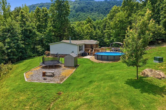 1800 S Pittsburg Mountain Road, South Pittsburg, TN 37380