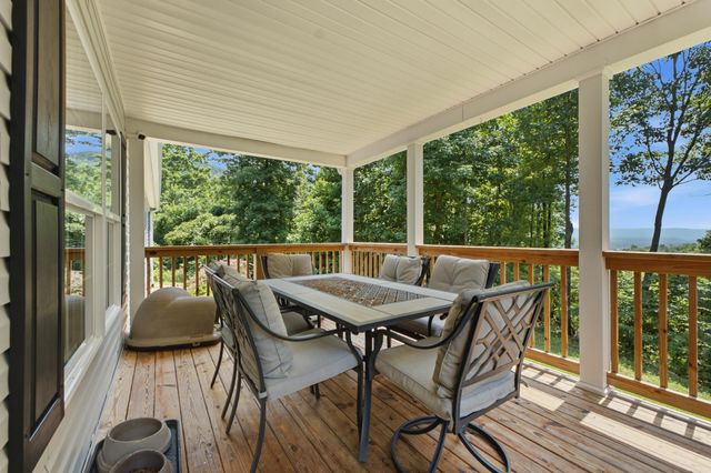 1800 S Pittsburg Mountain Road, South Pittsburg, TN 37380