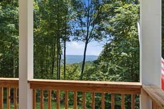 1800 S Pittsburg Mountain Road, South Pittsburg, TN 37380