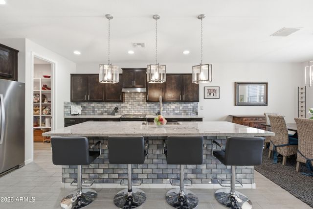 3226 E LUNA Drive, San Tan Valley, AZ 85143