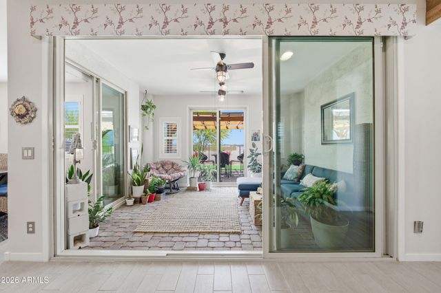 3226 E LUNA Drive, San Tan Valley, AZ 85143