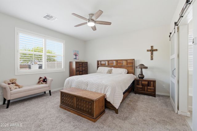 3226 E LUNA Drive, San Tan Valley, AZ 85143