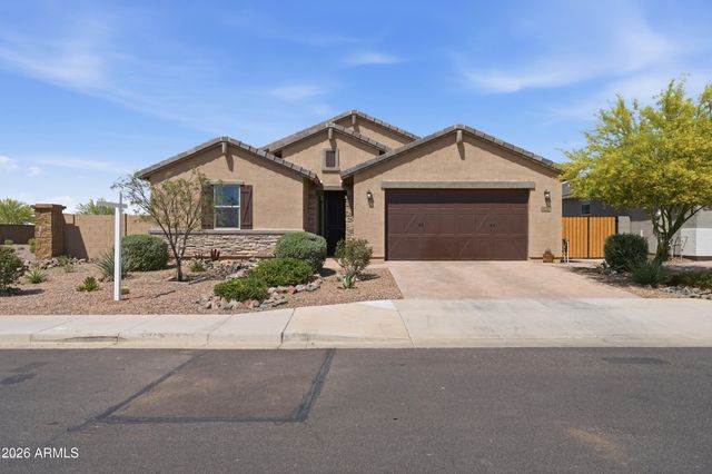 3226 E LUNA Drive, San Tan Valley, AZ 85143
