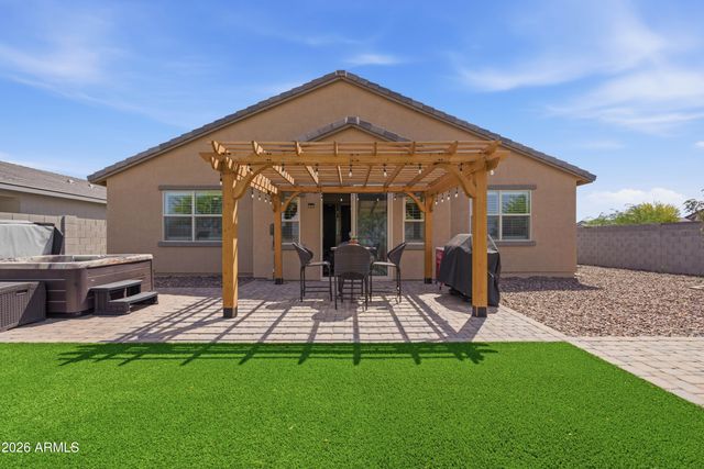 3226 E LUNA Drive, San Tan Valley, AZ 85143