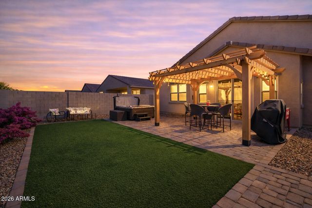 3226 E LUNA Drive, San Tan Valley, AZ 85143