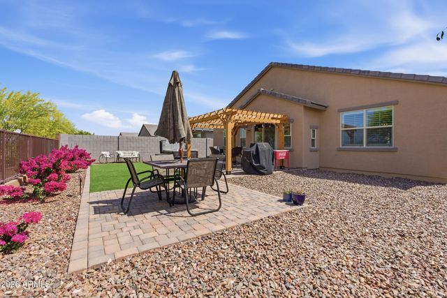 3226 E LUNA Drive, San Tan Valley, AZ 85143