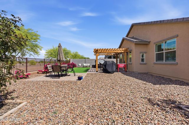 3226 E LUNA Drive, San Tan Valley, AZ 85143
