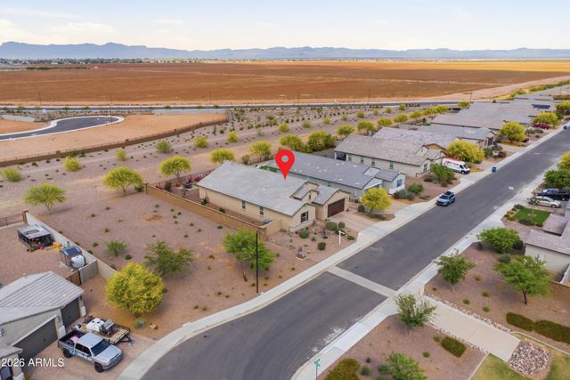 3226 E LUNA Drive, San Tan Valley, AZ 85143