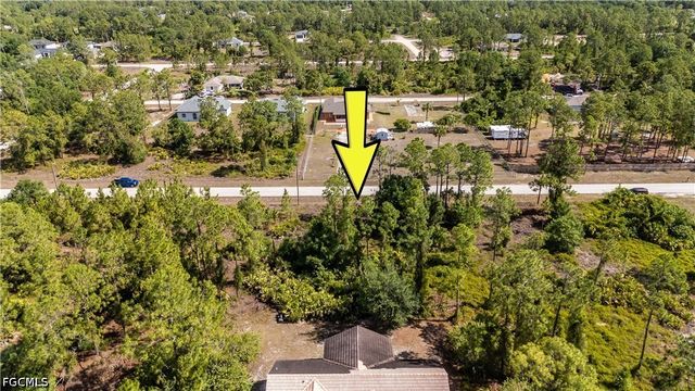 1228 Celtic ST E, Lehigh Acres, FL 33974