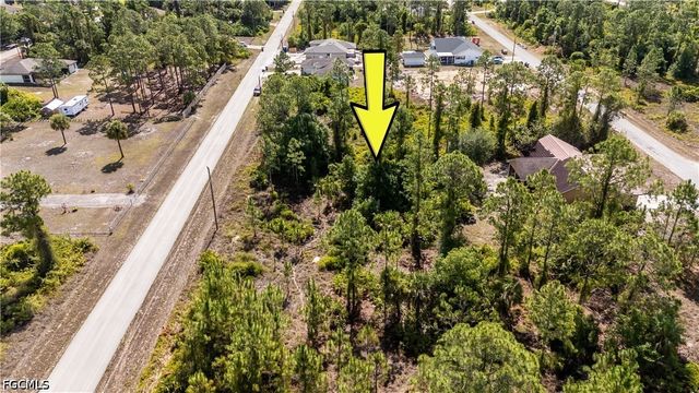 1228 Celtic ST E, Lehigh Acres, FL 33974