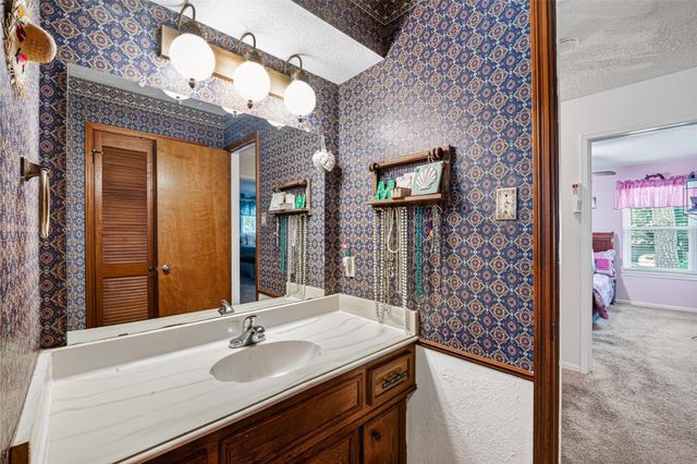 5603 Timbers Trail Drive, Humble, TX 77346
