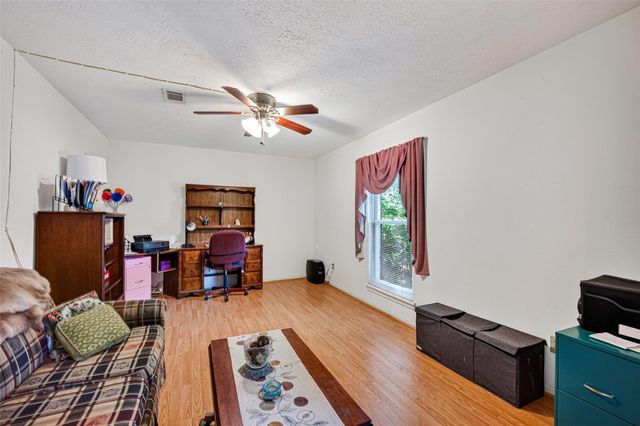 5603 Timbers Trail Drive, Humble, TX 77346