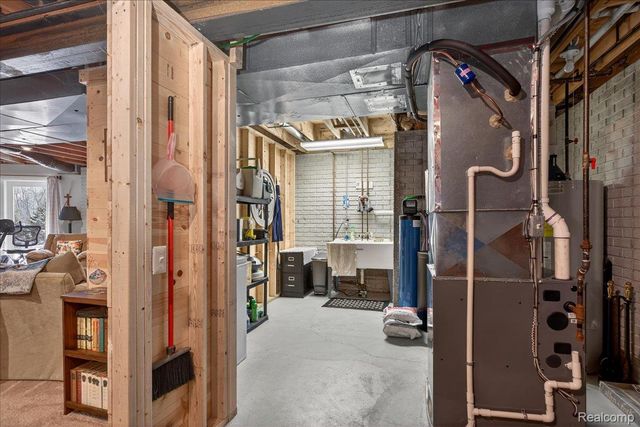 13660 French Lane, Springfield Charter Township, MI 48350