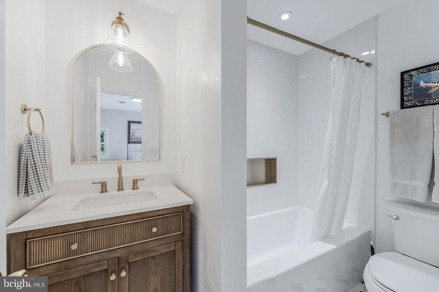 4101 AUGUSTINE ST, Alexandria, VA 22309