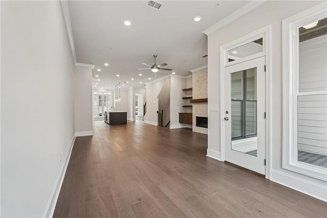 225 Midnight Oak Run 7, Alpharetta, GA 30009