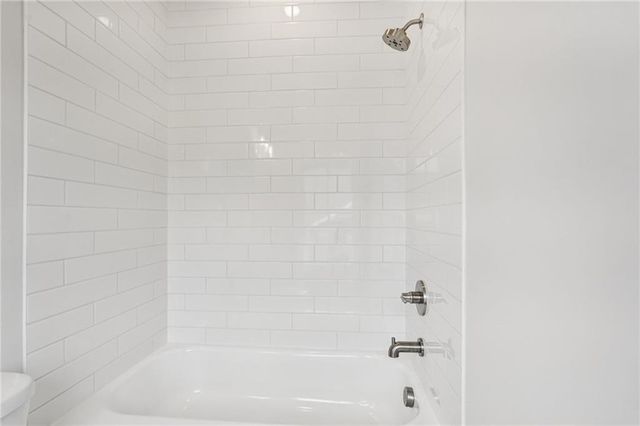 225 Midnight Oak Run 7, Alpharetta, GA 30009