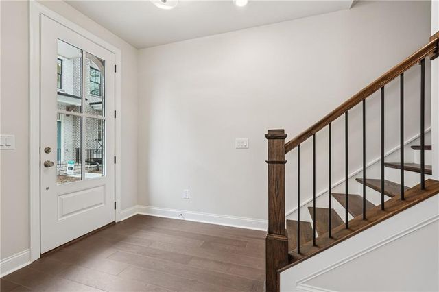 225 Midnight Oak Run 7, Alpharetta, GA 30009