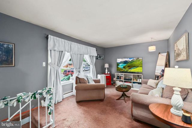 3617 FORESTDALE AVE, Woodbridge, VA 22193