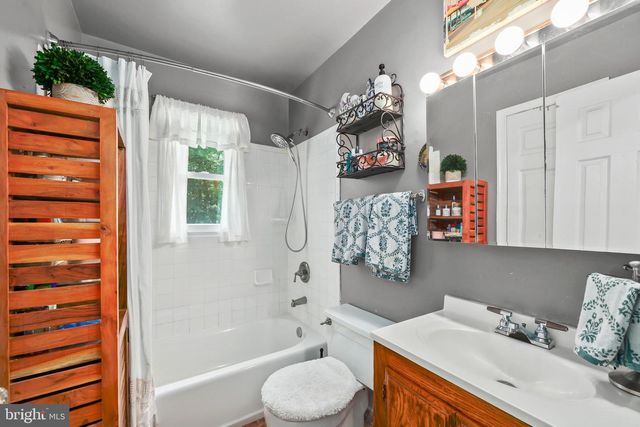 3617 FORESTDALE AVE, Woodbridge, VA 22193