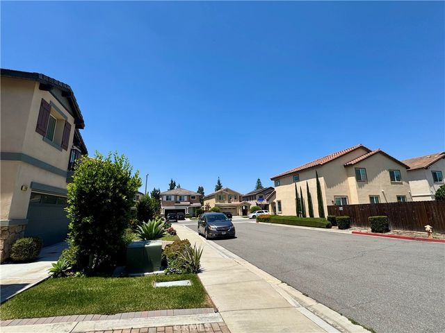 1154 Lucienne Street, Pomona, CA 91766
