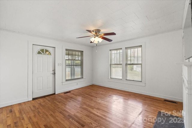 412 Wilson Street NW, Lenoir, NC 28645