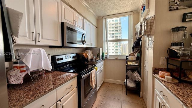 1155 Brickell Bay Drive 2310, Miami, FL 33131