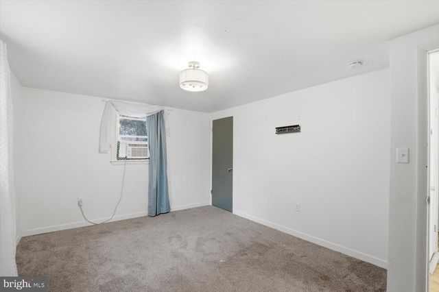 15 CATALINA DR, Mount Wolf, PA 17347