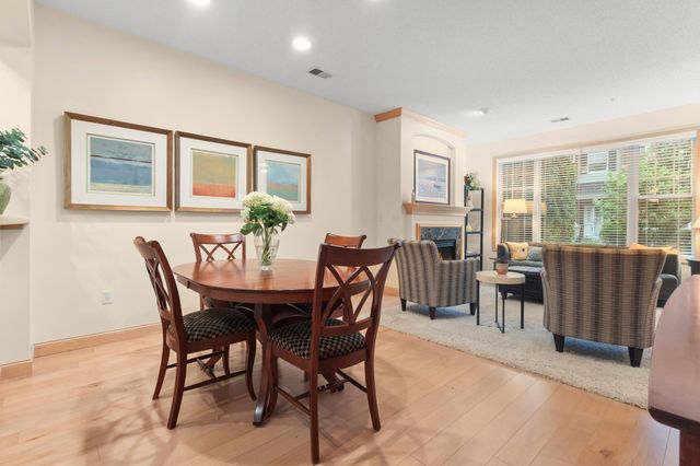 1530 Zarthan Avenue S 302, Saint Louis Park, MN 55416