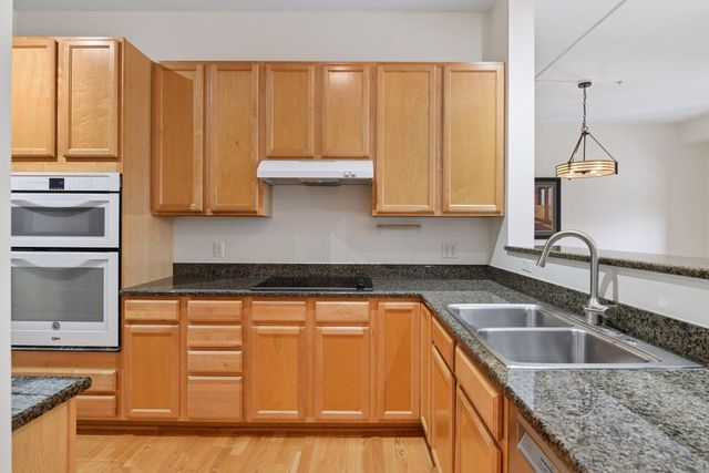 3709 Grand Way 315, Saint Louis Park, MN 55416