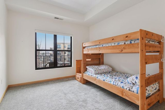 3709 Grand Way 315, Saint Louis Park, MN 55416