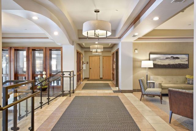 3709 Grand Way 315, Saint Louis Park, MN 55416