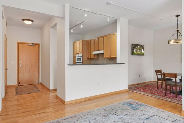 3709 Grand Way 315, Saint Louis Park, MN 55416