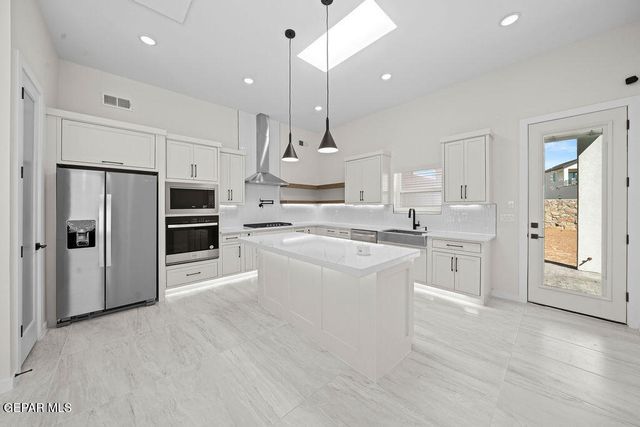 15036 Conviction Avenue, El Paso, TX 79938