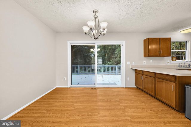 7931 WOODED GLEN CT, Pasadena, MD 21122