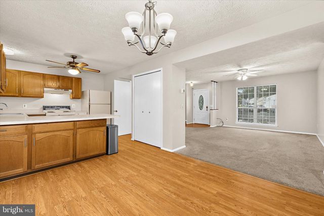 7931 WOODED GLEN CT, Pasadena, MD 21122